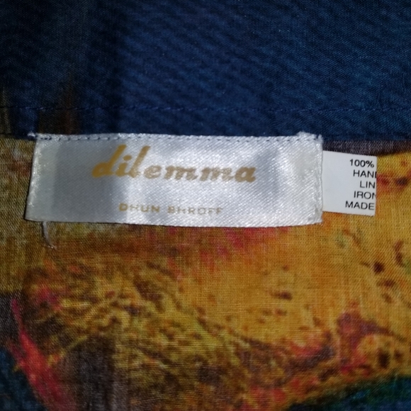 Vintage Dilemma Tunic Top - Picture 7 of 10